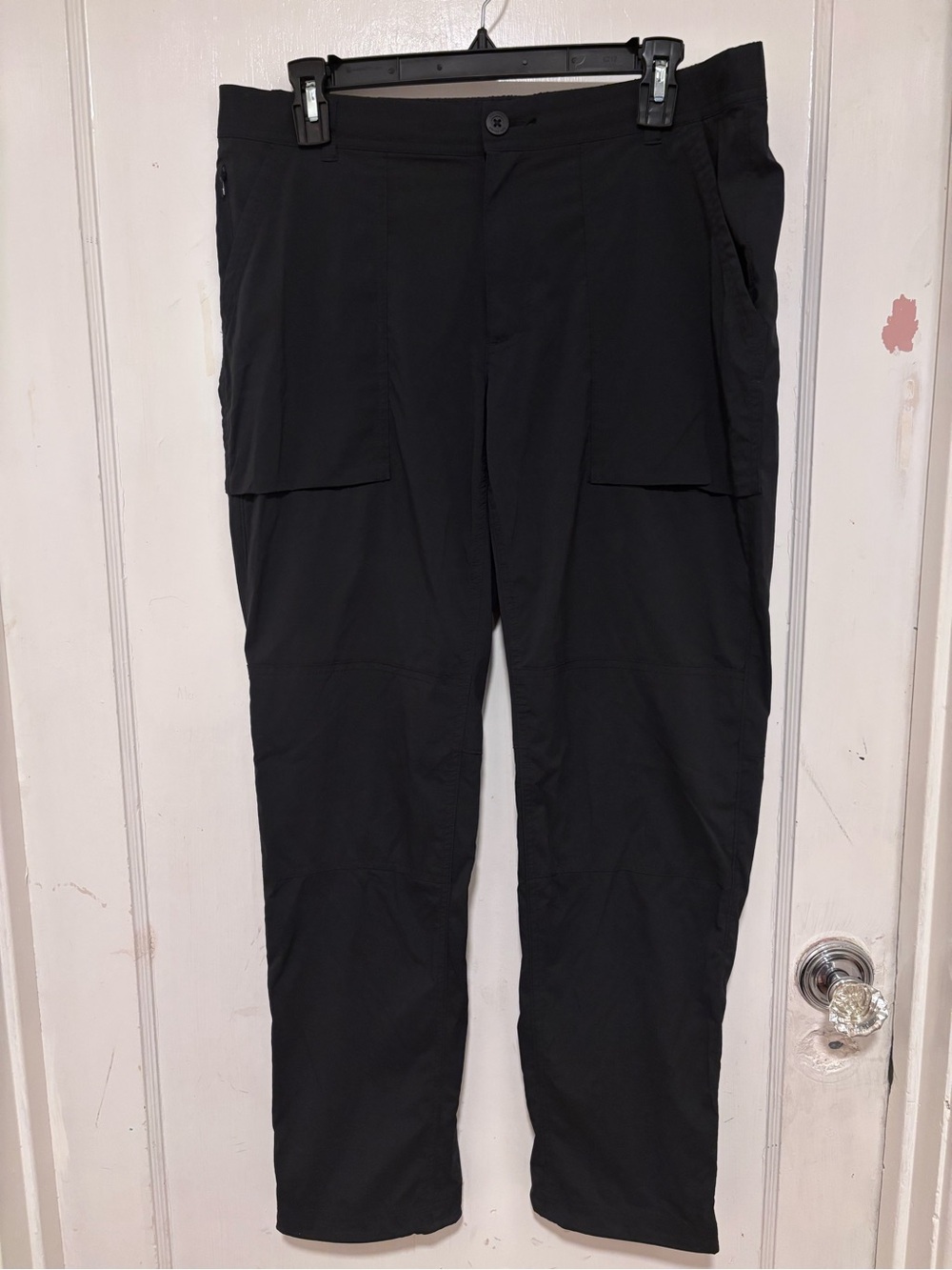 REI Black Straight Leg Women's Pants